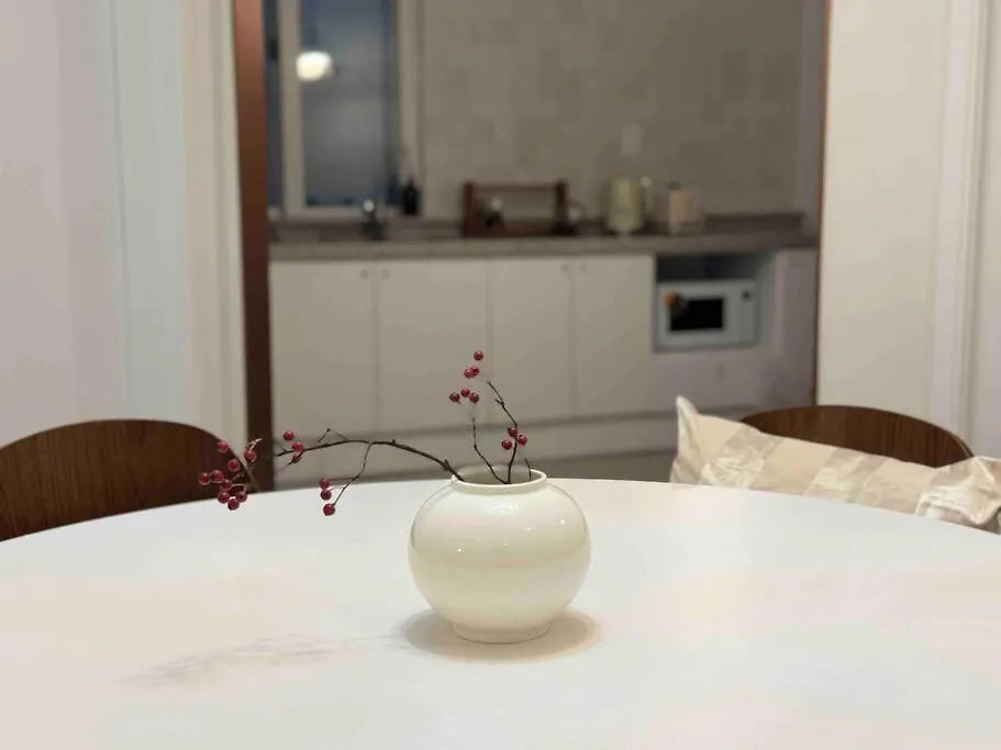 Sogang Arles Stay Near Hongdae Soul