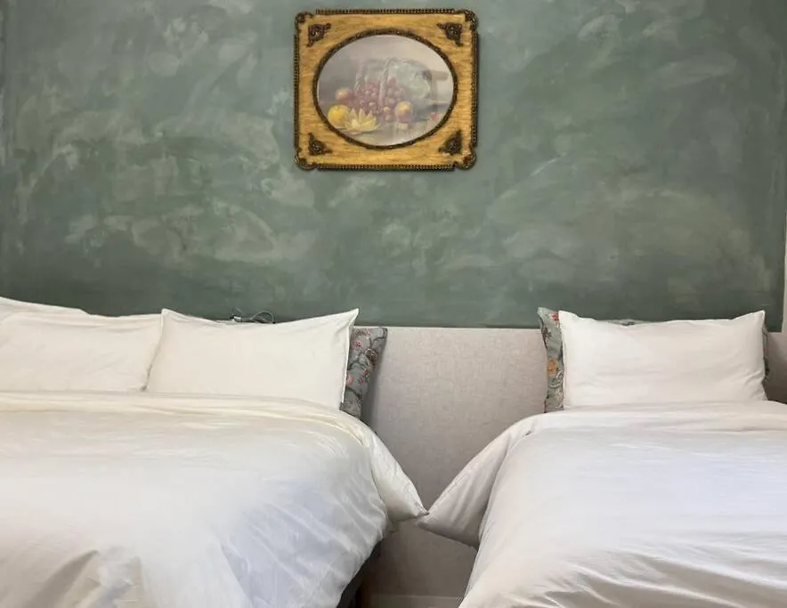 Sogang Arles Stay Near Hongdae Soul